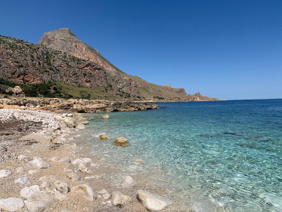 Cala Di Ponente Hotell Castelluzzo Eksteriør bilde