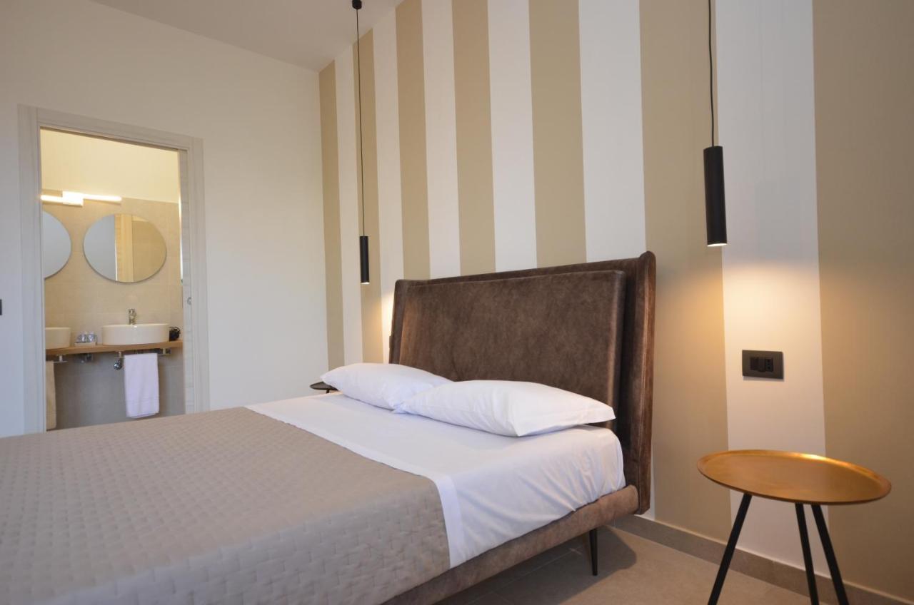 Cala Di Ponente Hotell Castelluzzo Eksteriør bilde
