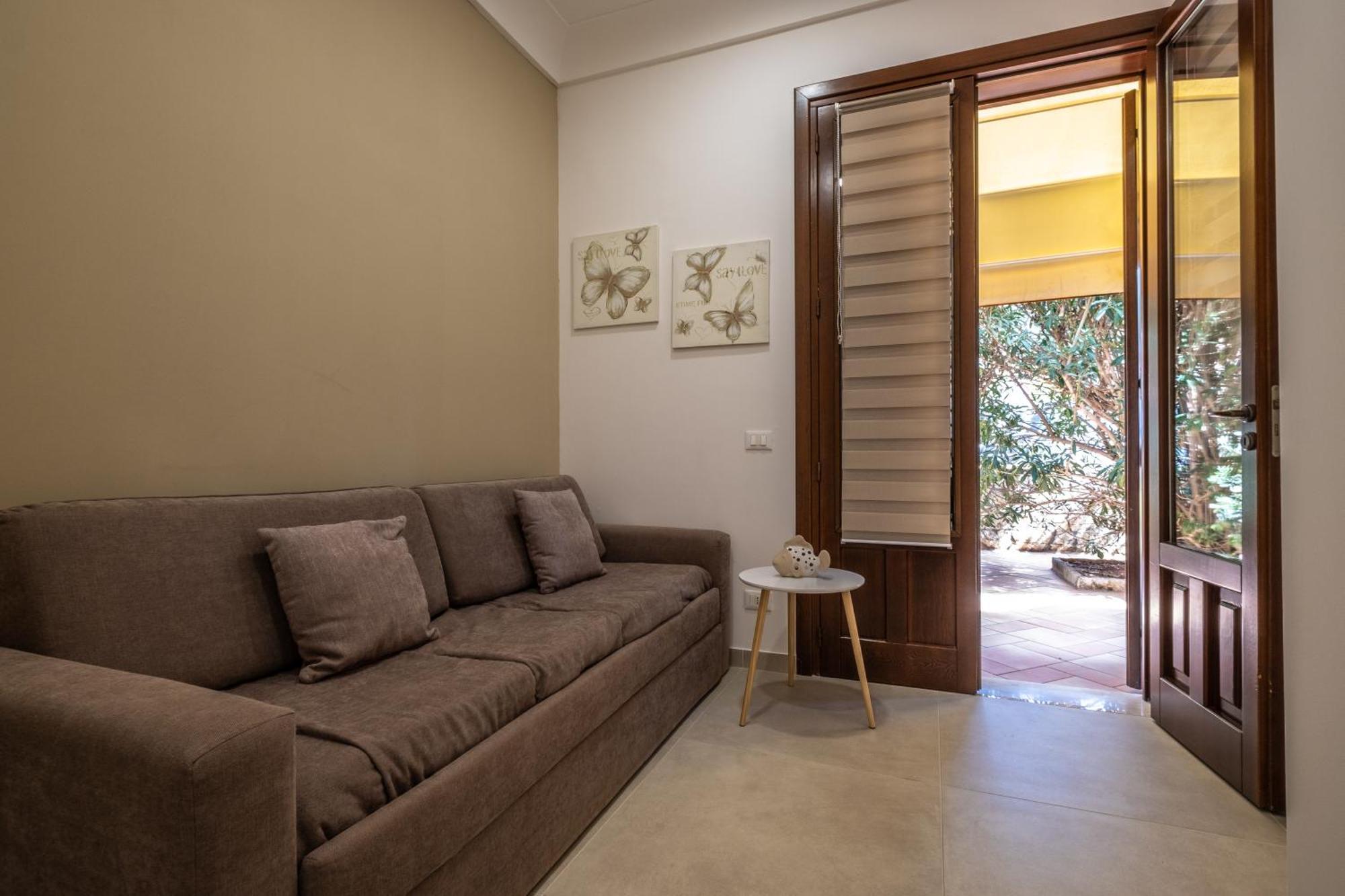 Cala Di Ponente Hotell Castelluzzo Eksteriør bilde