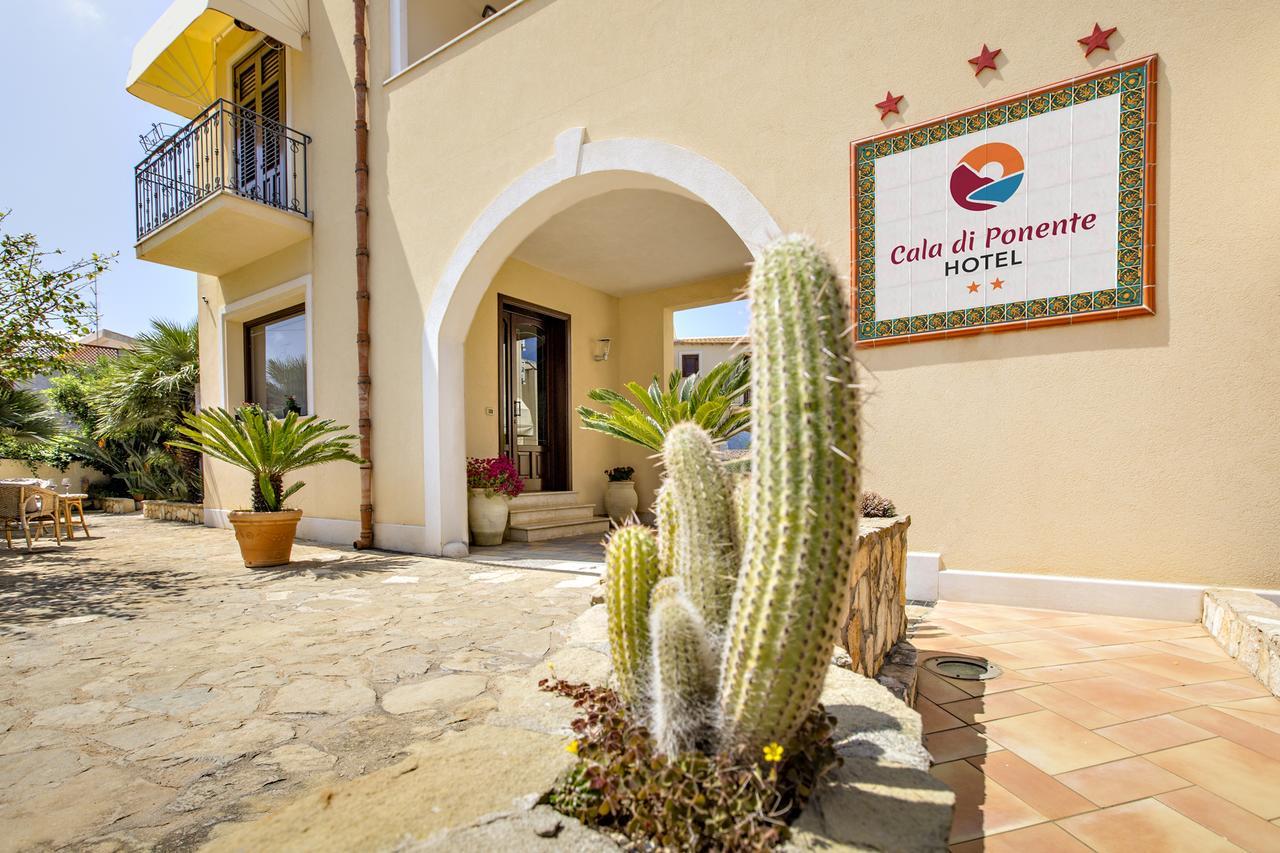 Cala Di Ponente Hotell Castelluzzo Eksteriør bilde